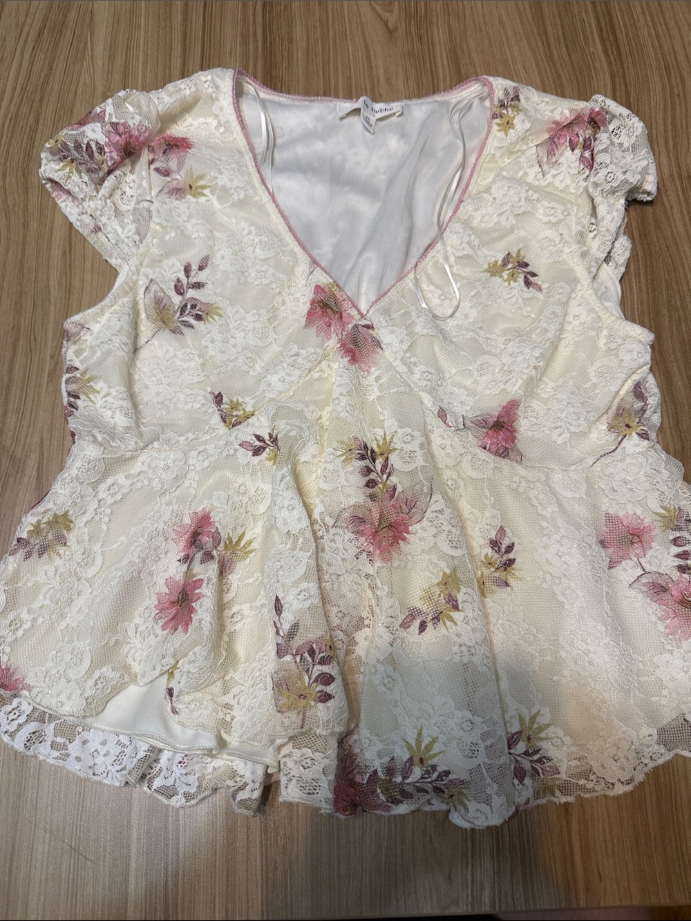 Lace Floral Peplum V-Neck Blouse - Cream with Pink Floral